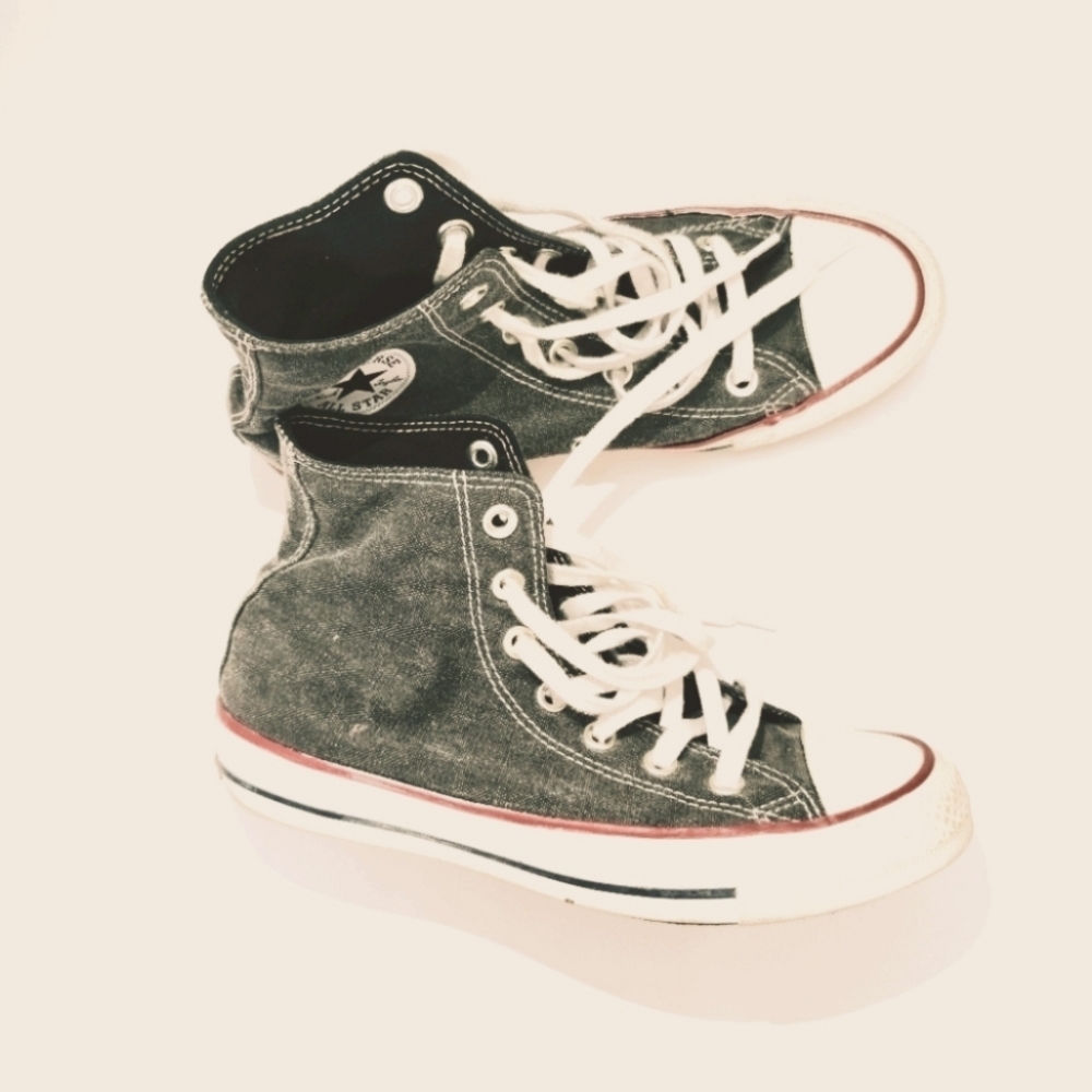 Faded black Converse